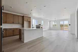 25224 E Warren Pl, Aurora, CO 80018 - Photo 5