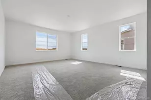 25224 E Warren Pl, Aurora, CO 80018 - Photo 11