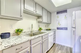 6007 Yarrow St, Arvada, CO 80004 - Photo 11