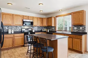 15642 E 98th Pl, Commerce City, CO 80022 - Photo 17
