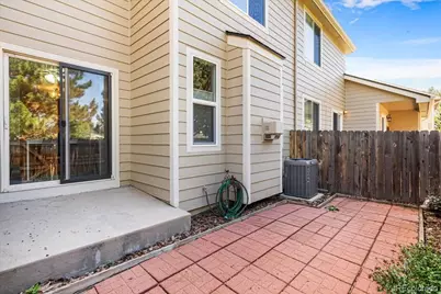 1127 S Ventura Circle #D, Aurora, CO 80017 - Photo 15