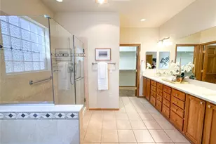 8151 S Algonquian Cir, Aurora, CO 80016 - Photo 19