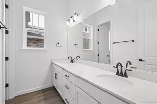 3771 Emerald Shore Cir, Loveland, CO 80538 - Photo 5