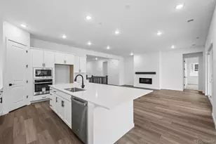 3771 Emerald Shore Cir, Loveland, CO 80538 - Photo 13
