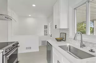 2618 S Pennsylvania St, Denver, CO 80210 - Photo 9