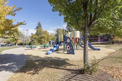 2618 S Pennsylvania Street, Denver, CO 80210 - Photo 31