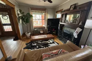 2104 N Vine St, Denver, CO 80205 - Photo 5