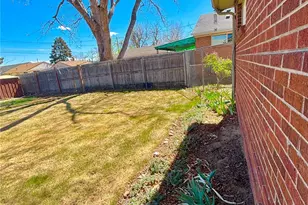 3556 Fairfax St, Denver, CO 80207 - Photo 15