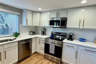 8062 E Phillips Cir, Centennial, CO 80112 - Photo 5