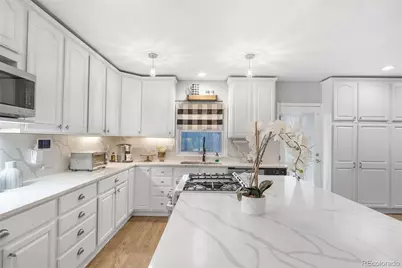 8170 Red Rock Court, Larkspur, CO 80118 - Photo 7