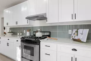 2960 Poplar St, Denver, CO 80207 - Photo 13