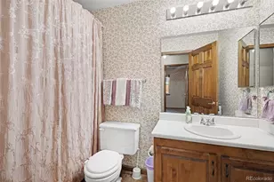 2610 S Oswego St, Aurora, CO 80014 - Photo 13