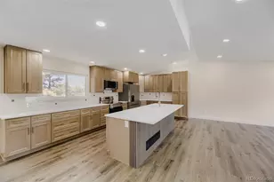 79 Prairie Ridge Rd, Highlands Ranch, CO 80126 - Photo 5