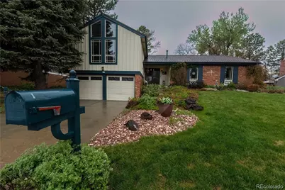 2933 S Macon Street, Aurora, CO 80014 - Photo 1