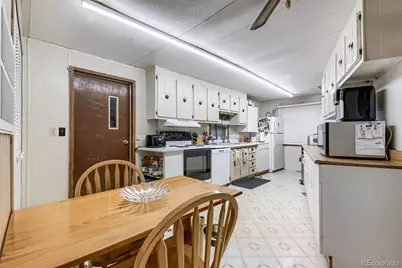 329 Glen Creighton Drive, Dacono, CO 80514 - Photo 15