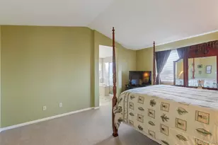 2430 S Fundy Cir, Aurora, CO 80013 - Photo 17