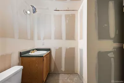 2090 S Joliet Street, Aurora, CO 80014 - Photo 33
