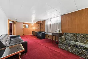 2651 Albion St, Denver, CO 80207 - Photo 15