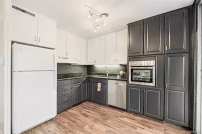 790 N Washington Street #210, Denver, CO 80203 - Photo 9