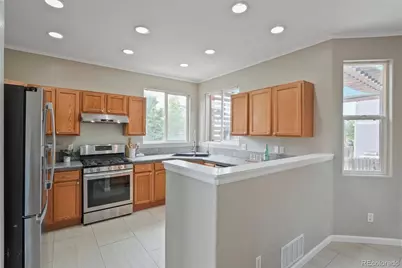 10721 Xanadu Street, Commerce City, CO 80022 - Photo 5