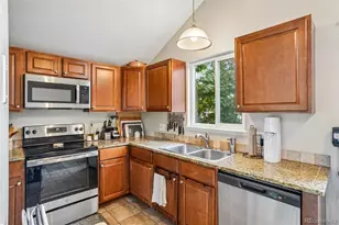 3850 S Genoa Ct, Aurora, CO 80013 - Photo 11