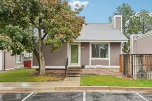 3850 S Genoa Ct, Aurora, CO 80013 - Photo 1