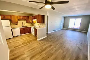 987 Vaughn St, Aurora, CO 80011 - Photo 3