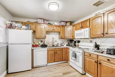 987 Vaughn Street, Aurora, CO 80011 - Photo 7