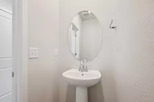 25042 E 34th Pl, Aurora, CO 80119 - Photo 9