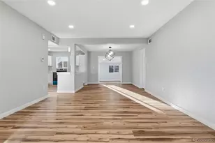 821 Salem St, Aurora, CO 80011 - Photo 21