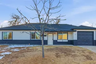 821 Salem St, Aurora, CO 80011 - Photo 25