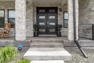 27250 E Nova Cir, Aurora, CO 80016 - Photo 5