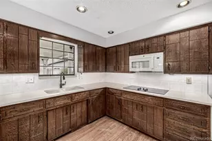 3645 S Poplar St, Denver, CO 80237 - Photo 7