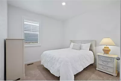 24 S Vandriver Way, Aurora, CO 80018 - Photo 19