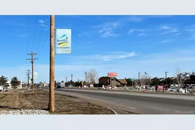 45907 Mill Avenue, Bennett, CO 80102 - Photo 5