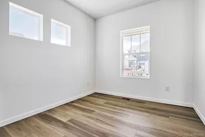 45907 Mill Avenue, Bennett, CO 80102 - Photo 9