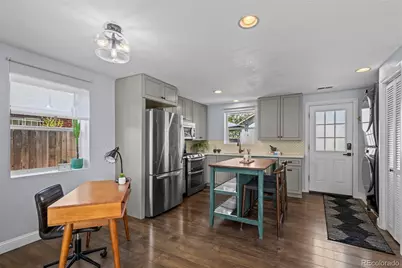 3051 Grape Street, Denver, CO 80207 - Photo 9