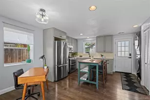 3051 Grape St, Denver, CO 80207 - Photo 9