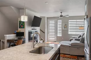 694 E Hinsdale Ave, Littleton, CO 80122 - Photo 3