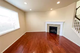 6334 N Ensenada Ct, Aurora, CO 80019 - Photo 3