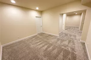6334 N Ensenada Ct, Aurora, CO 80019 - Photo 29