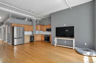 1555 California St, Denver, CO 80202 - Photo 9