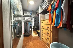 2710 Warbler St, Denver, CO 80260 - Photo 9