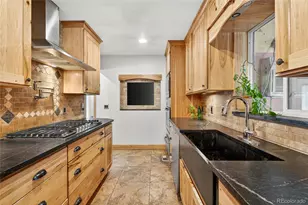 6685 Upham St, Arvada, CO 80003 - Photo 11