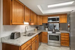 3810 S Atchison Way, Aurora, CO 80014 - Photo 9