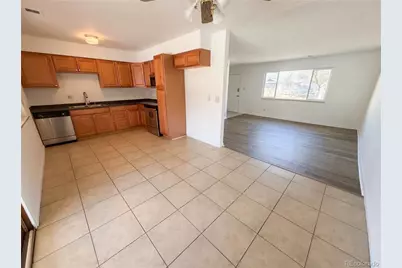 1587 S Salem Circle, Aurora, CO 80012 - Photo 11