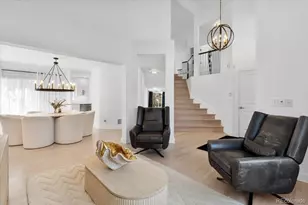 9421 Crestmore Way, Highlands Ranch, CO 80126 - Photo 5