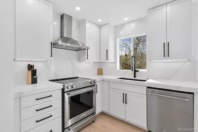 9421 Crestmore Way, Highlands Ranch, CO 80126 - Photo 3