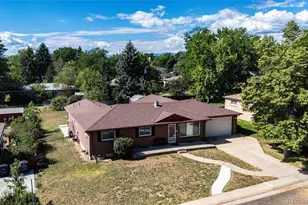 3344 W Wagon Trail Dr, Englewood, CO 80110 - Photo 3