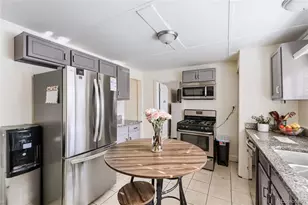 7277 E 68th Pl, Commerce City, CO 80022 - Photo 9